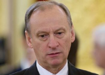РФ заявила, что не может остановить поток боевиков на Донбасс