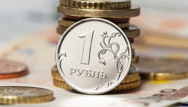 После боя в Марьинке обвалился рубль