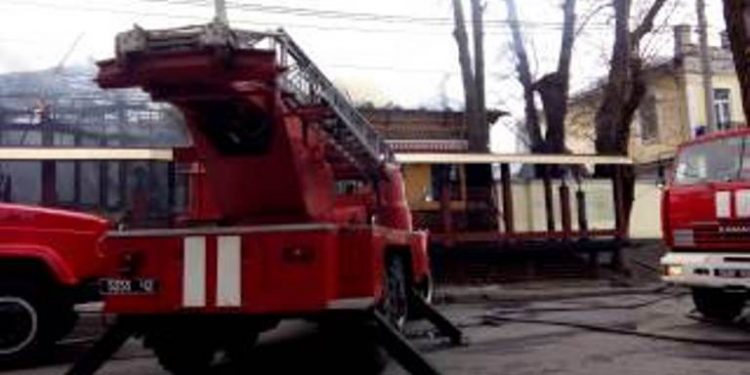 В Хмельницком на рынке случился пожар