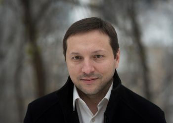 Юрий Стець заявил, что отдает свою зарплату на нужды бойцов АТО