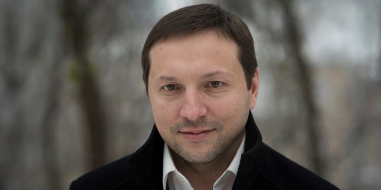 Юрий Стець заявил, что отдает свою зарплату на нужды бойцов АТО