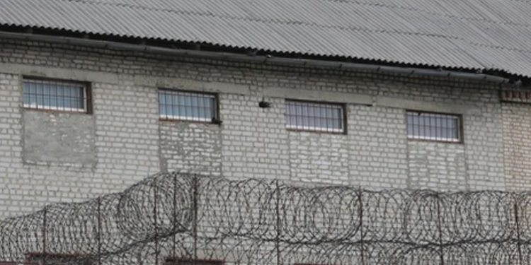 Минюст намерен закрыть около двадцати тюрем