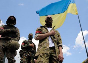 Ярош объявил срочную мобилизацию солдат «Правого сектора»