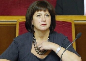 Яресько допускает возможность дефолта