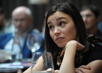 Старшая дочь Бориса Немцова Жанна уехала из РФ