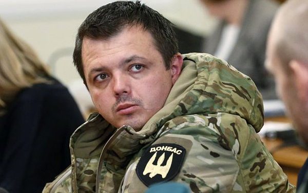 С Семена Семенченко когут снять неприкосновенность