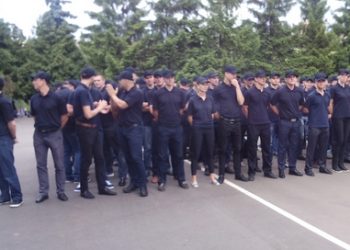 В Киеве новые патрульные приняли присягу
