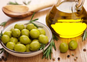 Оливковое масло и морепродукты избавят вас от болезней и отрицательного настроя