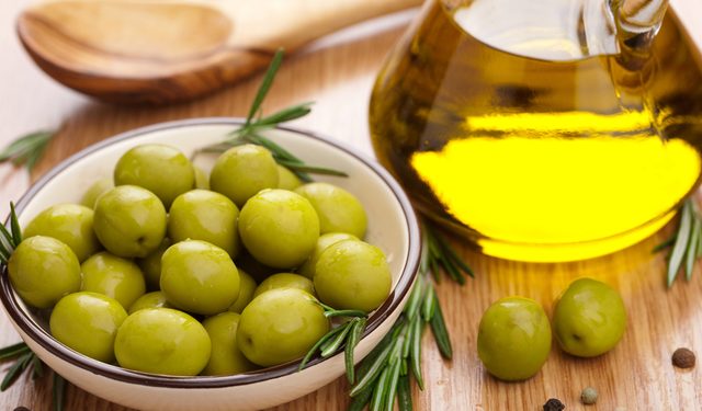 Оливковое масло и морепродукты избавят вас от болезней и отрицательного настроя