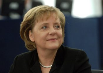 Меркель: о списании долга Греции не может быть и речи