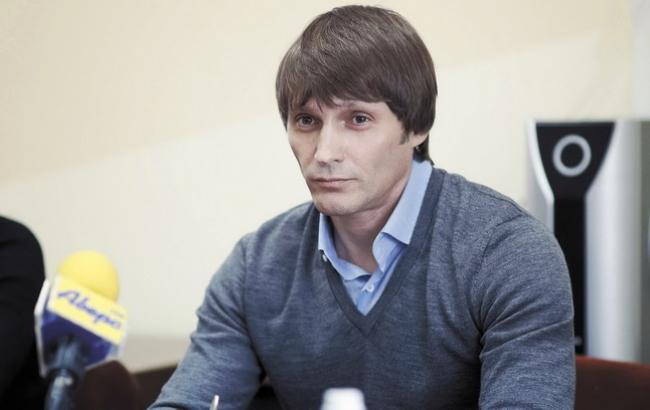 Во Львове члены Правого сектора облили нардепа свиной кровью