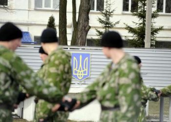 Порошенко подписал закон о перерасчете военных пенсий
