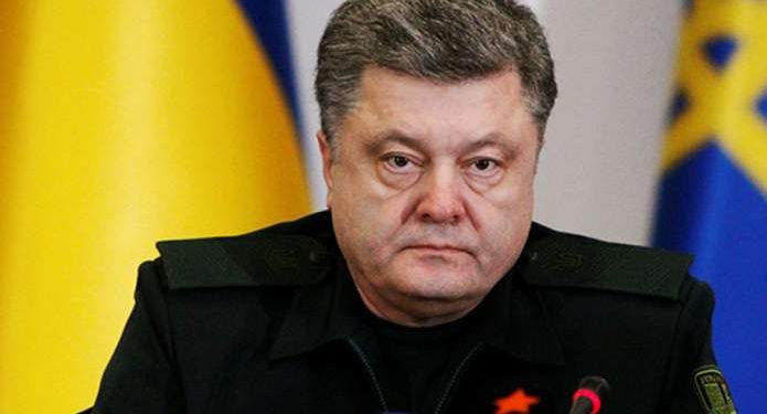 Президент Украины обсудит события в Мукачево в Военном кабинете