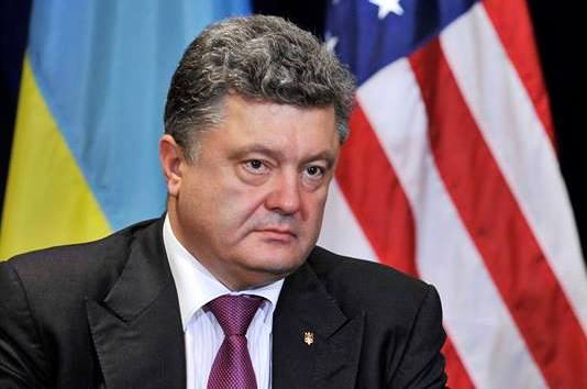 Порошенко поздравил США с Днем независимости