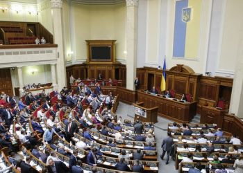 Депутаты пытаются отозвать свои голоса за «кредитный» закон «1558»