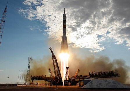 Космический грузовик «Прогресс» успешно отделился от ракеты-носителя