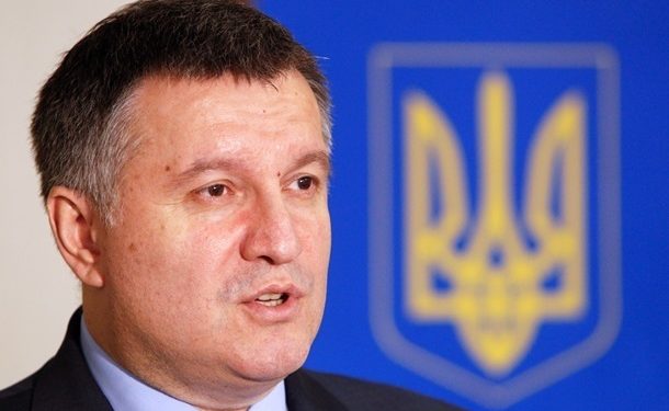 Глава МВД отправит в Чернигов спецназ