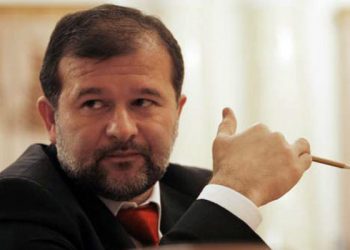 СМИ: Балога назвал условия сдачи оружия «Правым сектором»