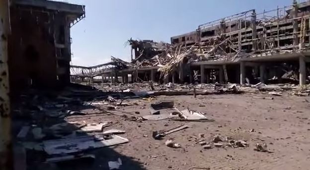 ВВС показало Армагеддон в донецком аэропорту