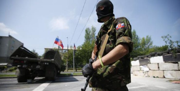 Боевики обстреляли Станицу Луганскую из всевозможного оружия