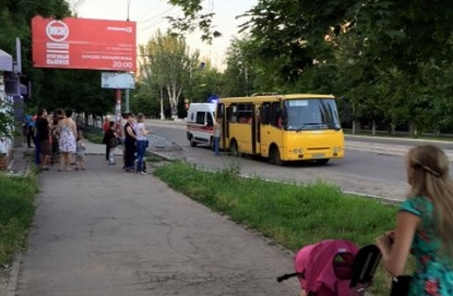 В одной из маршруток Мариуполя скончался пенсионер