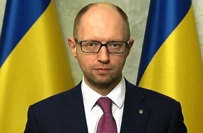 Обнародована секретная переписка Яценюка с американским сенатором