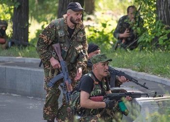 В воскресенье в пригородах Донецка завязался бой