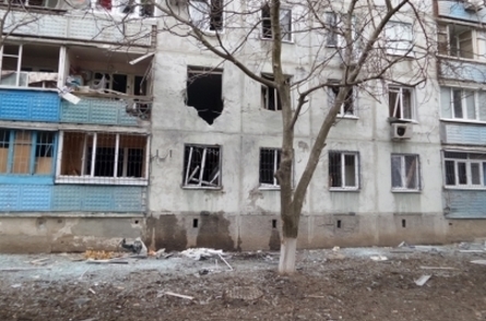На жилмассиве Восточный в Мариуполе произошел мощный взрыв, есть пострадавшие
