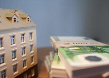 Эксперт: во втором полугодии 2015 цены на недвижимость будут стабильными