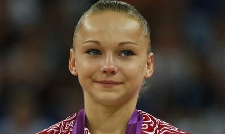 Россиянка Мария Пасека выиграла соревнования по опорному прыжку на Универсиаде