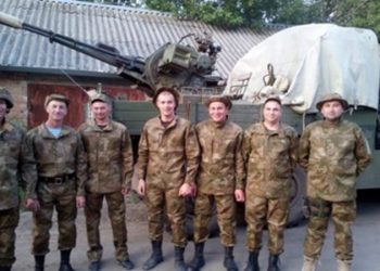 Бирюков показал новую военную форму для солдат АТО