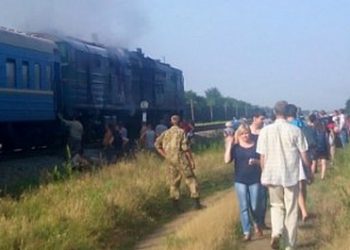 Под Николаевом горел пассажирский поезд