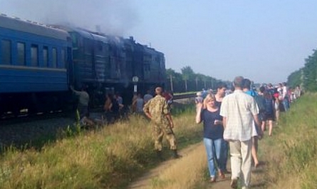 Под Николаевом горел пассажирский поезд