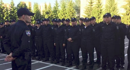 Новая патрульная служба появится еще в трех городах, - Аваков