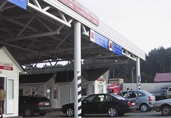 Белорусские пограничники сообщили об очередях на въезде в Литву