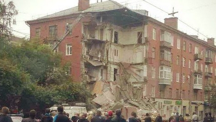 Жильцам обрушившегося дома в Перми разрешили вернуться в квартиры