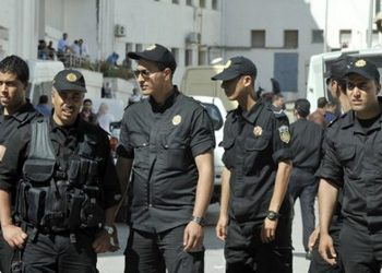 В Тунисе ввели смертную казнь за терроризм