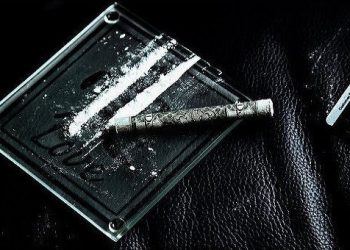 Вице-спикера Палаты лордов поймали на употреблении кокаина
