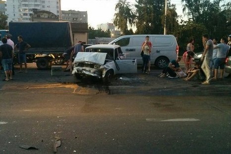 Четыре человека пострадали и один погиб в аварии в Краснодаре