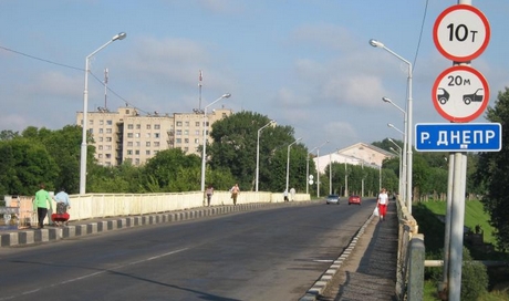 В белорусском Орше пенсионер «заминировал» мост через Днепр