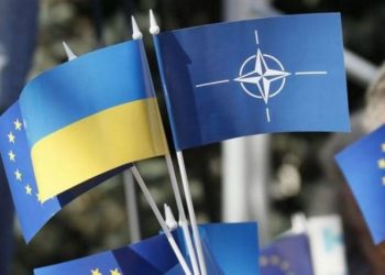 Представители НАТО призвали готовиться к наихудшему сценарию в Донбассе