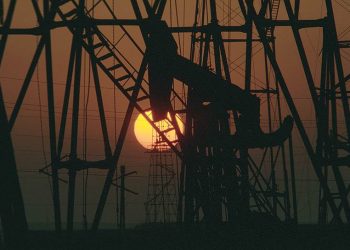 Из-за Греции баррель нефти упал до 60 долларов
