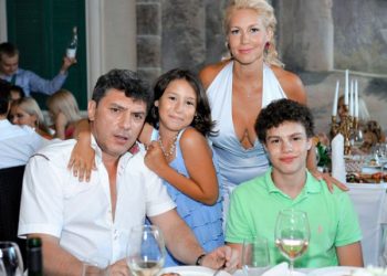 У детей Немцова хотят отсудить часть наследства
