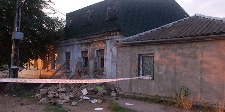 Обвал жилого дома в Николаеве, есть пострадавшие