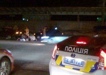 Водитель в Киеве пригрозил патрульным пистолетом