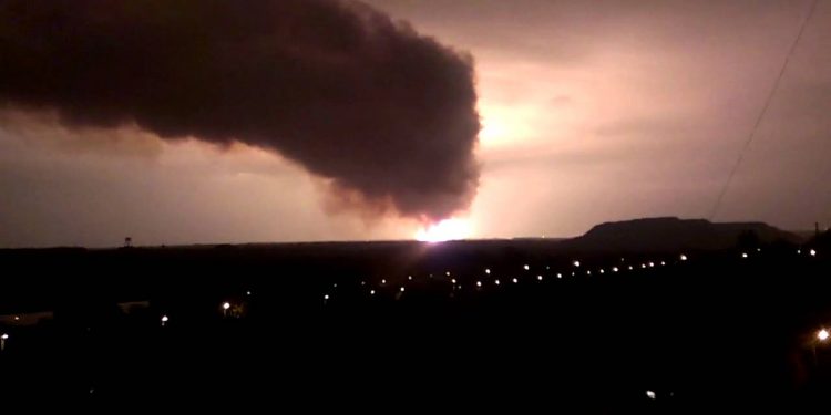 Боевики снова набросились на Пески: теперь с танками и минометами