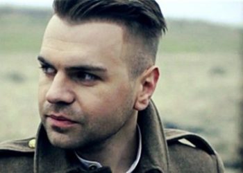 Украинский певец Андрей Левицкий скончался в результате ДТП