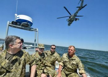 Появились фото тактических учений морских пехотинцев в Бугском лимане