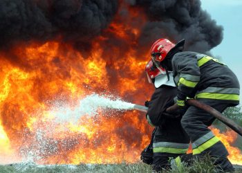 В Кривом Роге горела многоэтажка