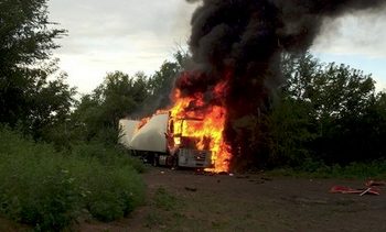 «На Донбассе "блуждающий танк" уничтожил грузовик с контрабандой», - Бирюков
